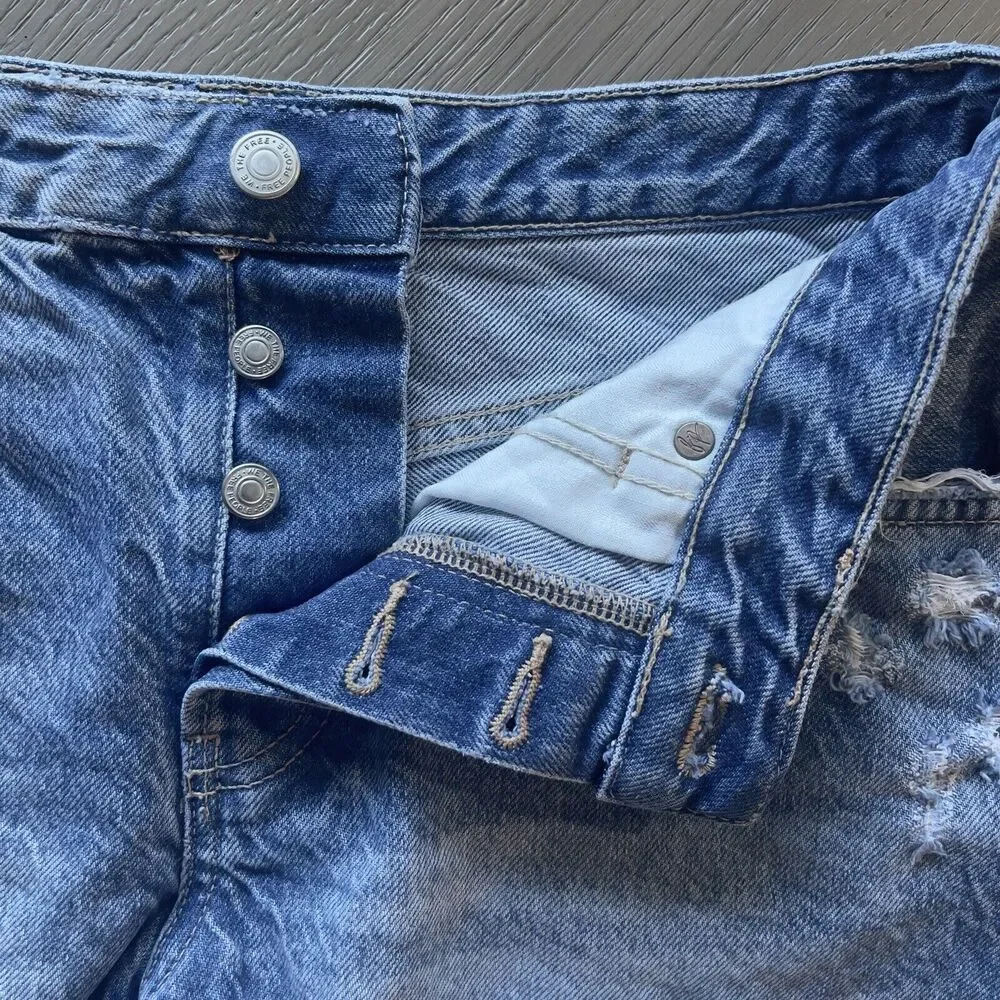 Free People We The Free Jean Shorts Cut Off Distressed Button Fly Size 31"W Y2k - Picture 6 of 9